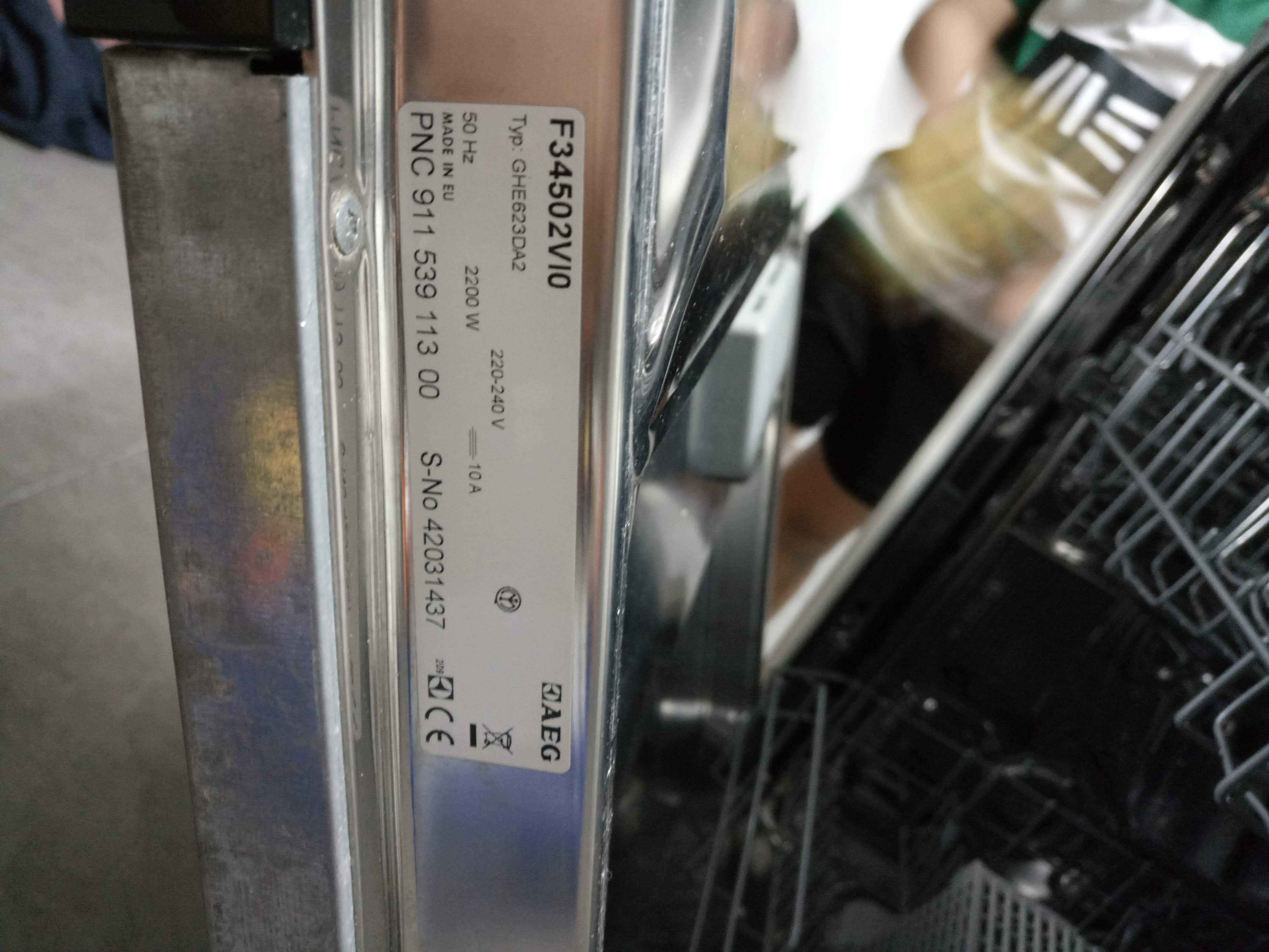 Maquina lavar loiça AEG (para peças/reparar)