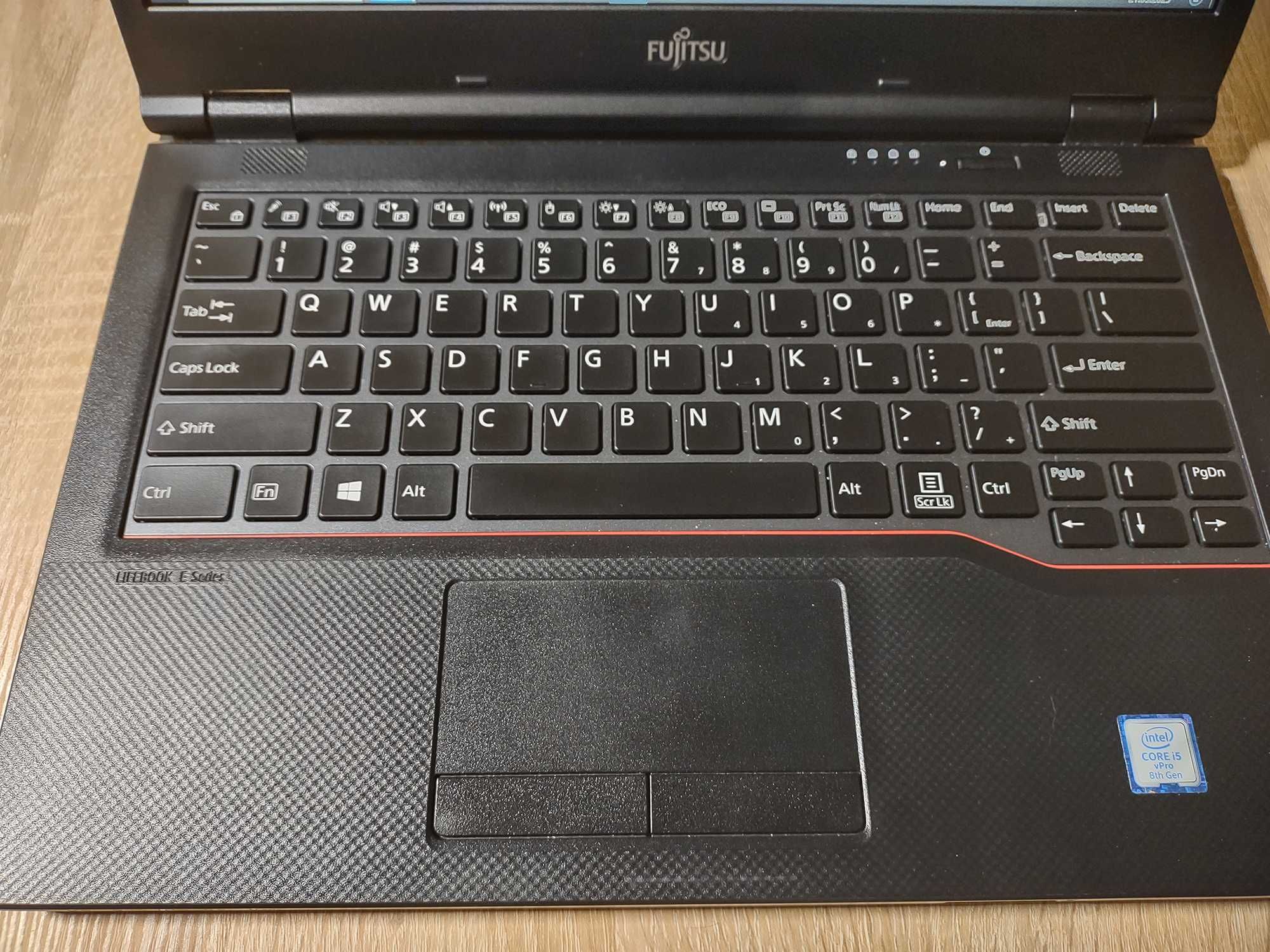 Ноутбук Fujitsu Lifebook e548 14"(HD) i5 8350u/16 GB/256 GB SSD