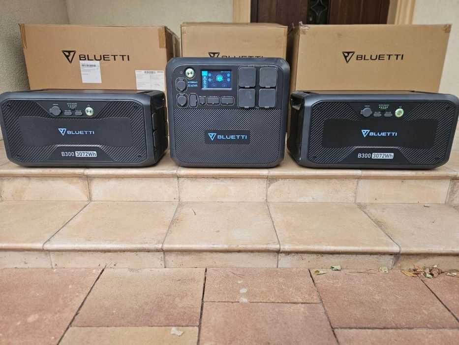 Зарядна станція BLUETTI AC200MAX 2048Wh + 2 батареї B300 по 3072Wh