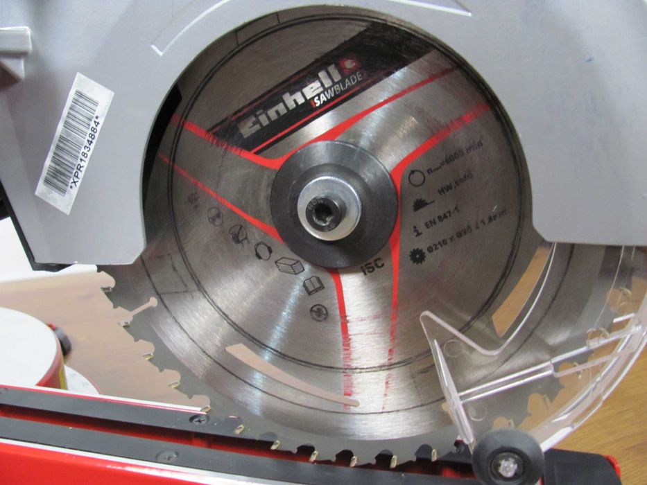 Пила торцювальна Einhell TE-SM 36/210 Li протяжка 310 мм з Німеччини