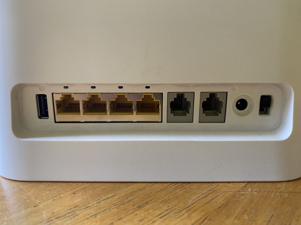 Router ZTE MF286D (karta sim)