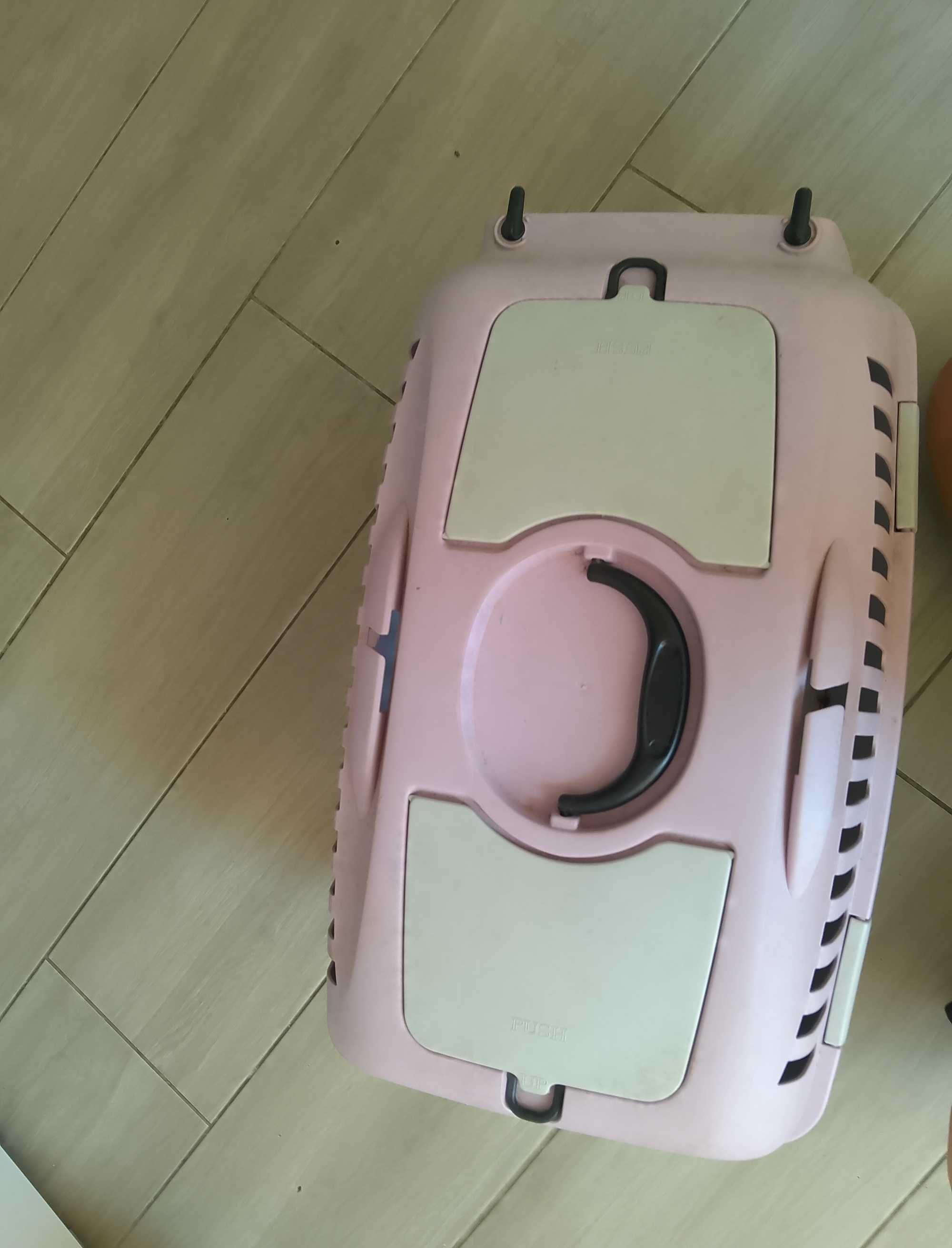 Caixa Transportadora Gata/Cadela Porte Pequeno