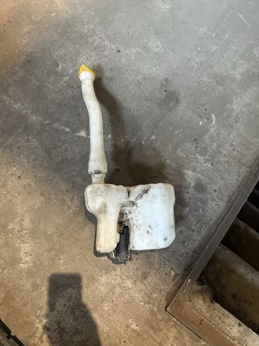 Zbiorniczek zbiornik spryskiwaczy master movano iii iv 10-24 rok