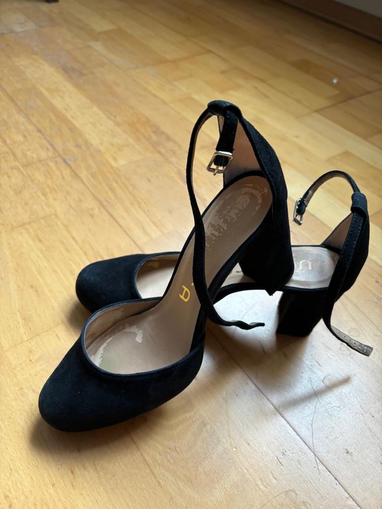 Buty skórzane unisa