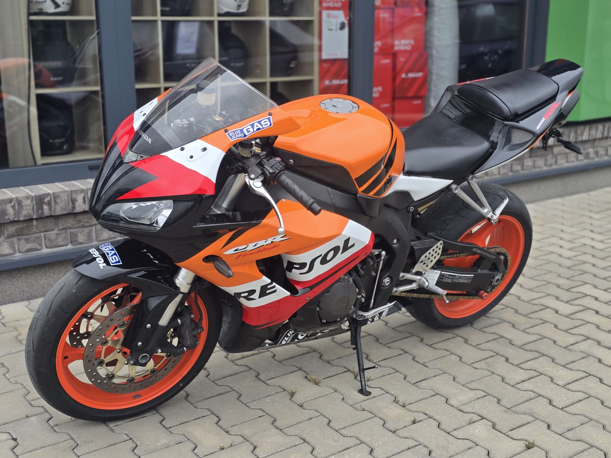 Honda Fireblade 1000RR SC57A malowanie Repsol