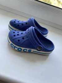 Дитячі тапочки crocs