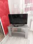 Telewizor Sony 32 cale gratis stolik