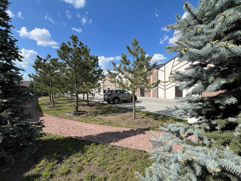 2-поверховий таунхаус 131 м² з власним двориком і паркомісцем