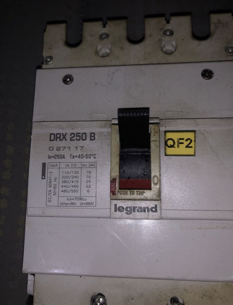 Автоматичний вимикач Контактор Автоматический выключатель Legrand DRX