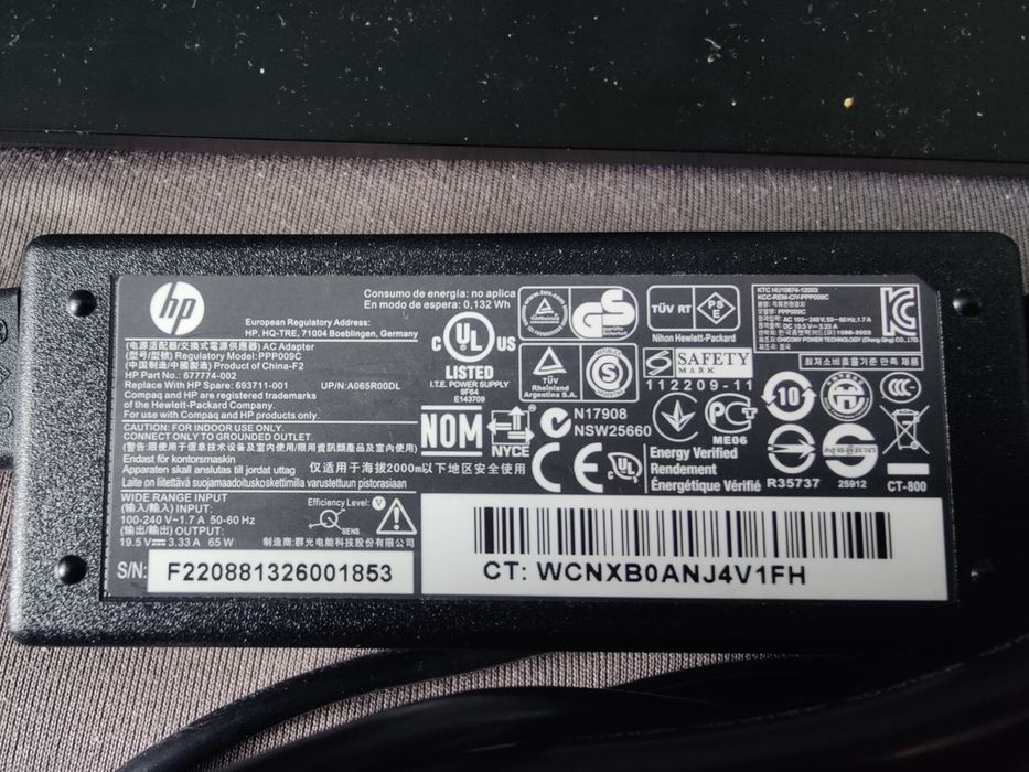3x zasilacz plus stacja dokująca Laptop HP rozdzielacz