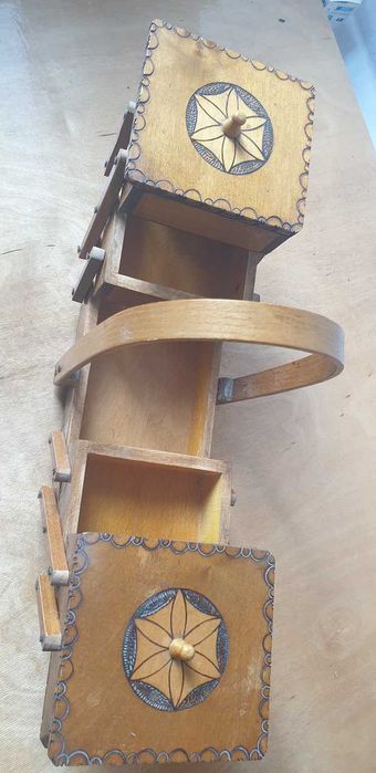 Kuferek drewniany rozkładany z PRL