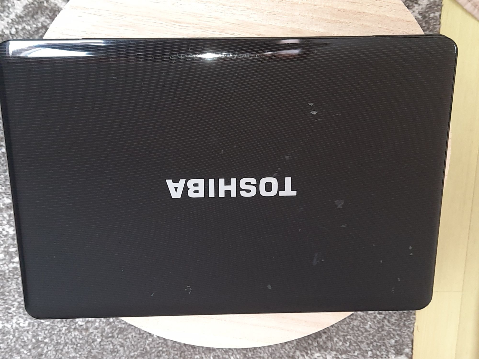 Computador portátil Toshiba Satellite L505 - Disco 128 GB SSD