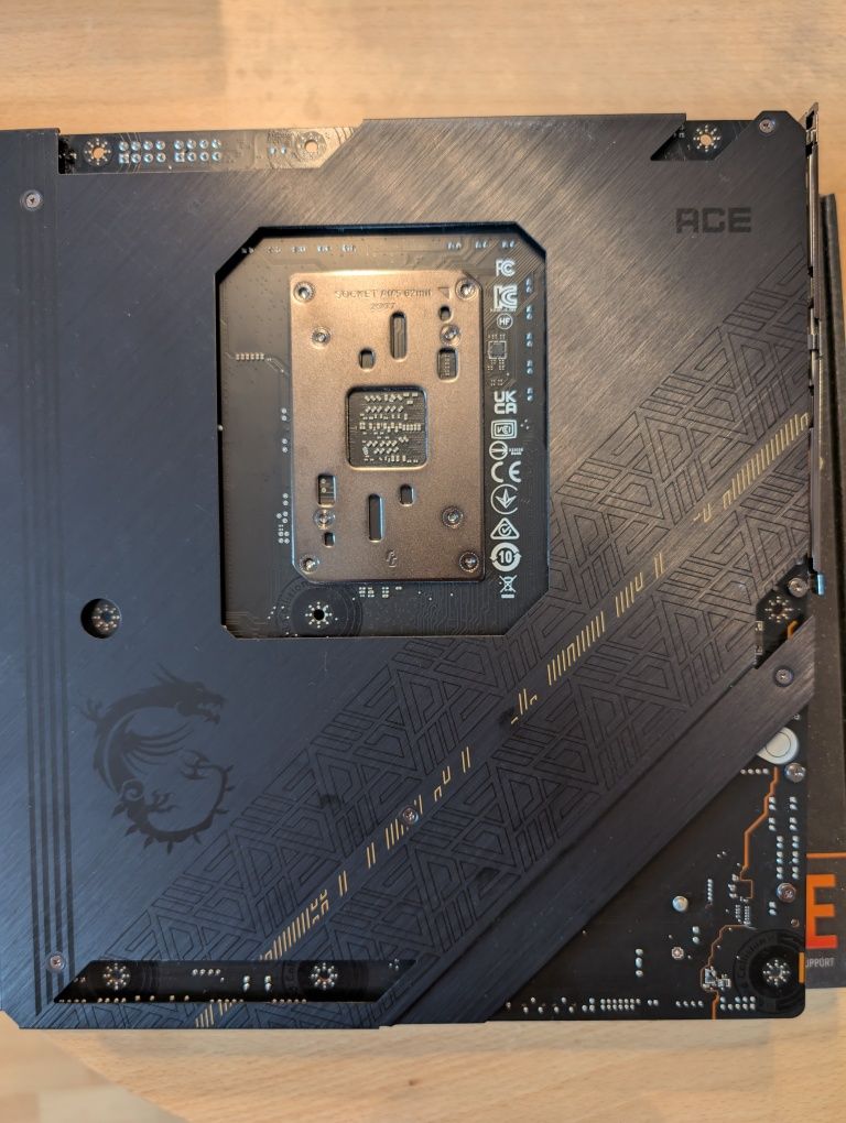 X670e MSI MEG Ace - Stan Idealny