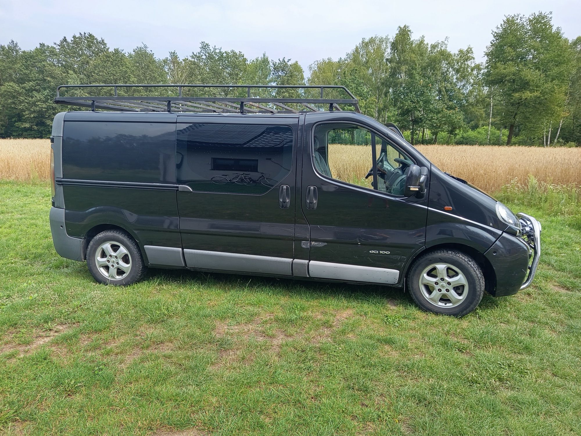 Renault Trafic 1.9 dCi 101km 6 osób
