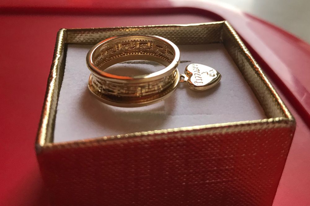 Złoty pierścionek tiffany & co złoto 585 wzor grecki serce 14k