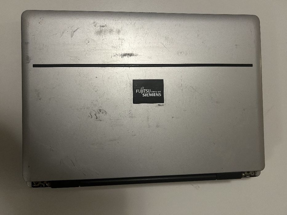 Рабочий старый ноутбук