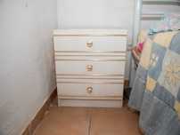 Conjunto de 2 Mesas de Cabeceira Brancas – Minimalistas e Versáteis