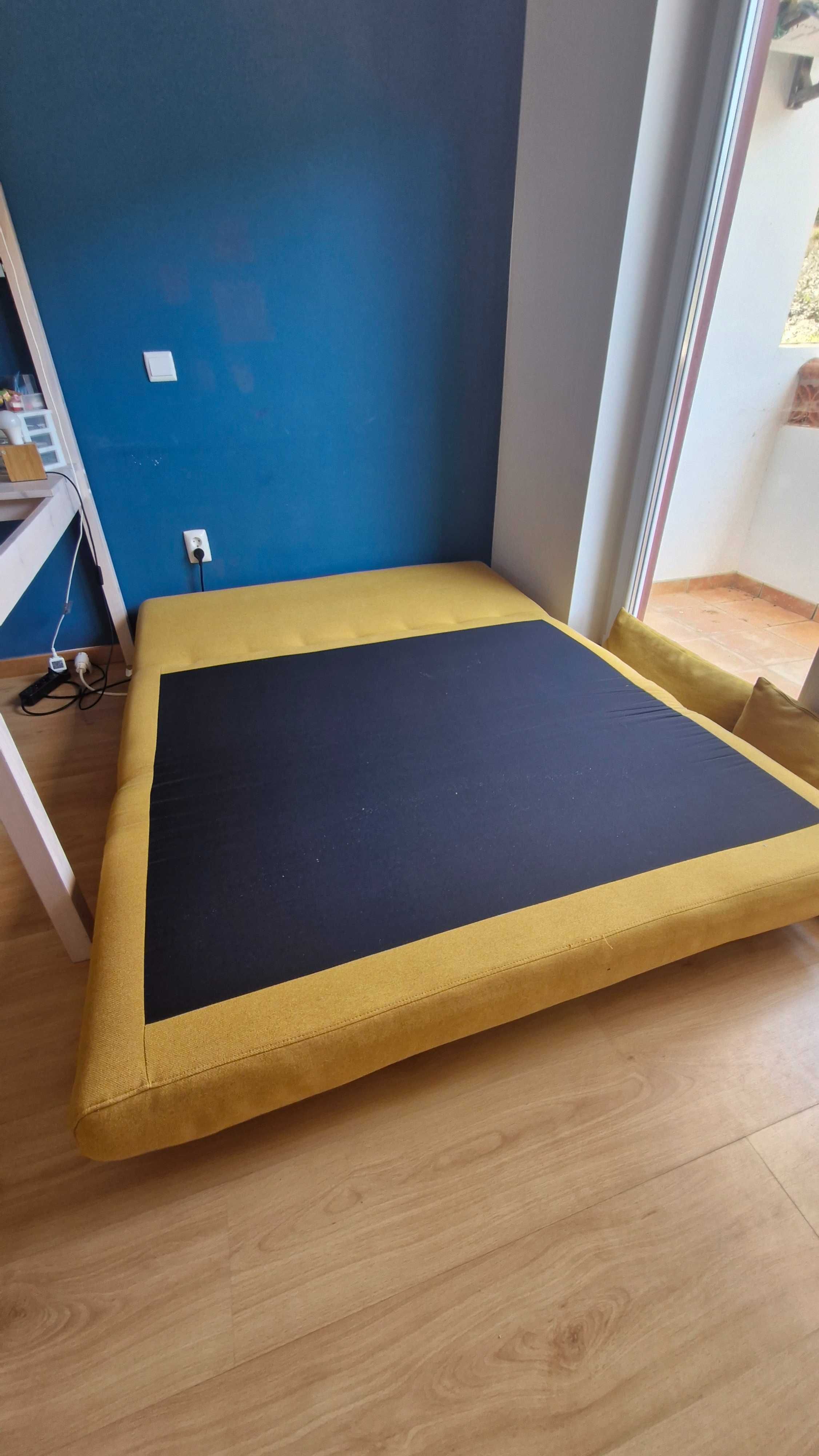 Sofá-cama banco clic-clac,  cor amarelo mostarda