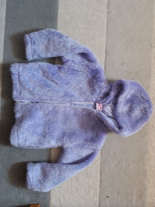 Bluza - kurtka, futro z kapturem dla dziewczynki (3-4 lata)