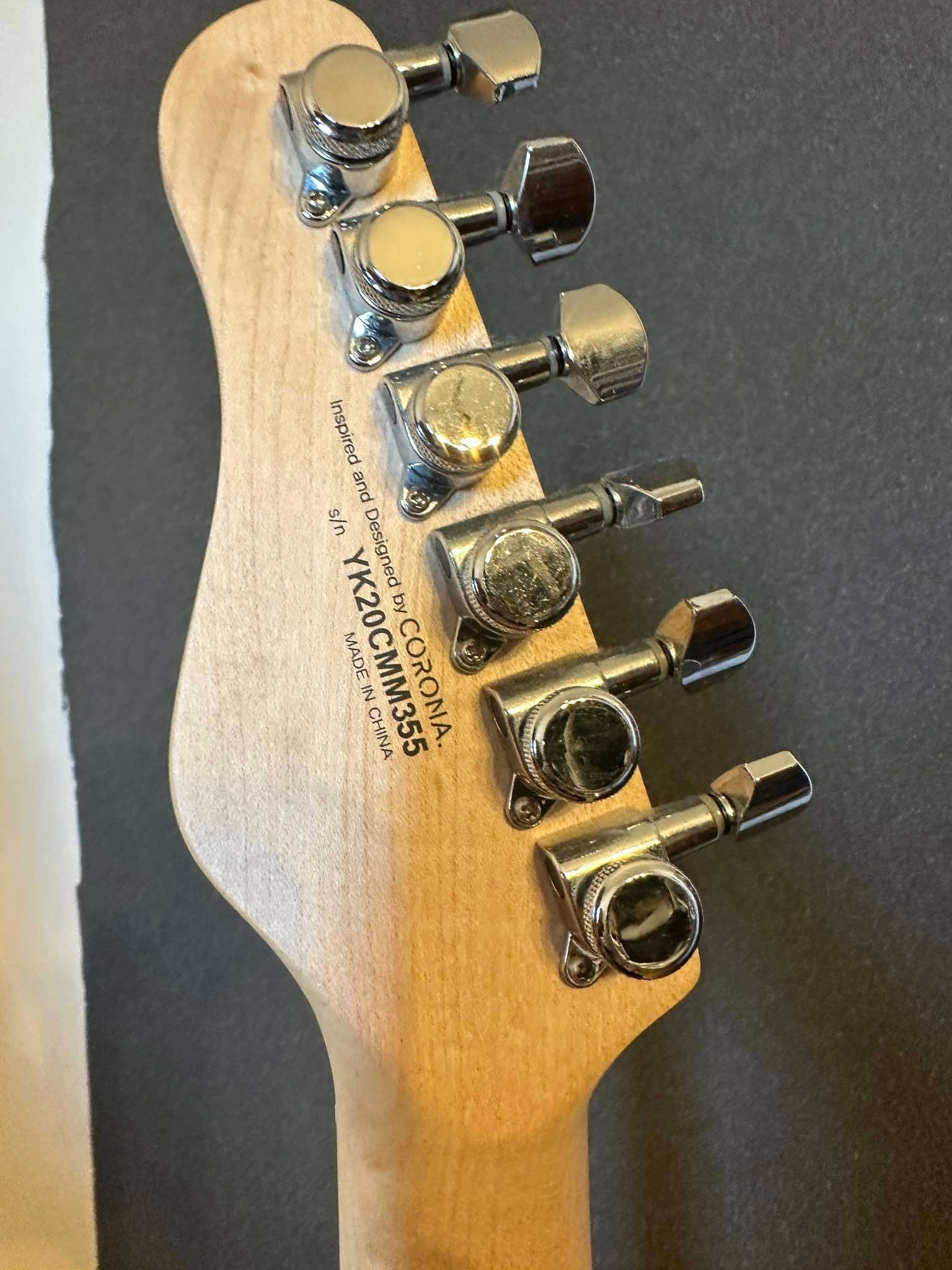 Gitara elektryczna Corona Modern M-BLK