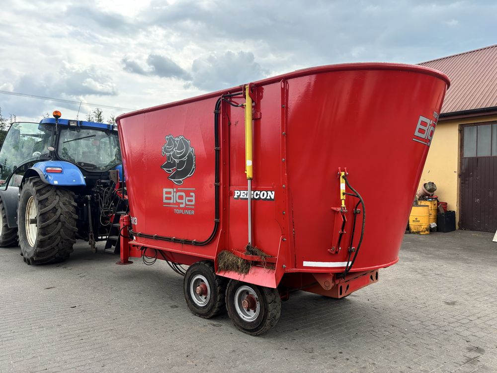 Wóz paszowy 15m3 paszowóz Peecon VME 15 niski 260cm waga
