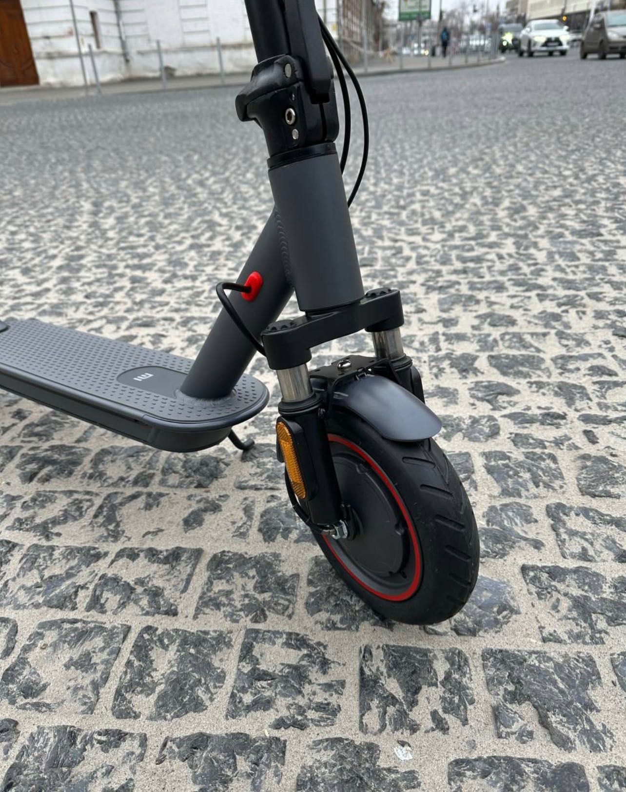 Электросамокат Mi Scooter M365 Pro   12.4Ah з амортизатором 500W