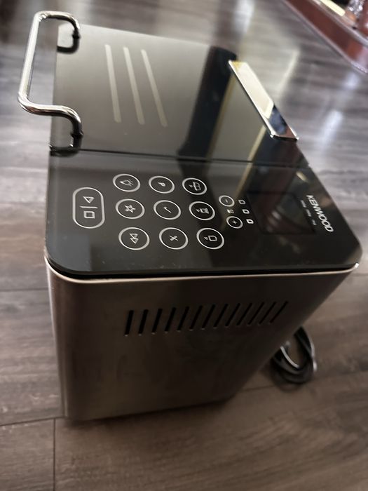 Хлебопечка Kenwood bm 450