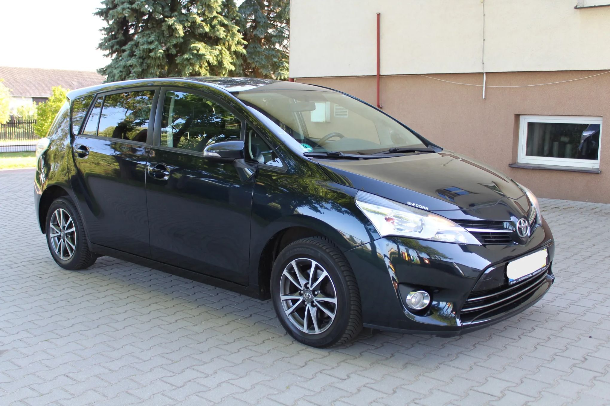 Toyota Verso Z Niemiec Z Serwisu Toyoty Piękny kolor Serwis ASO 145 tys km