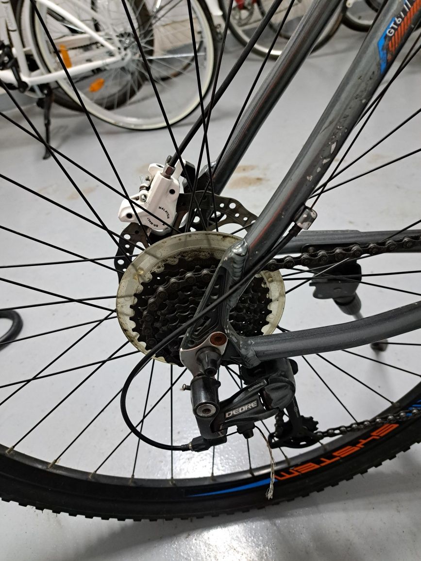 rower sprowadzony z Niemiec, rama aluminiowa, hamulce hydrauliczne, ko