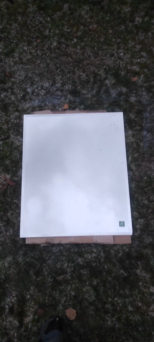 Lustro wymiary 60x50
