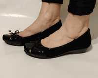Czarne baleriny czółenka na koturnie 38 niskie buty jak nowe lakierki