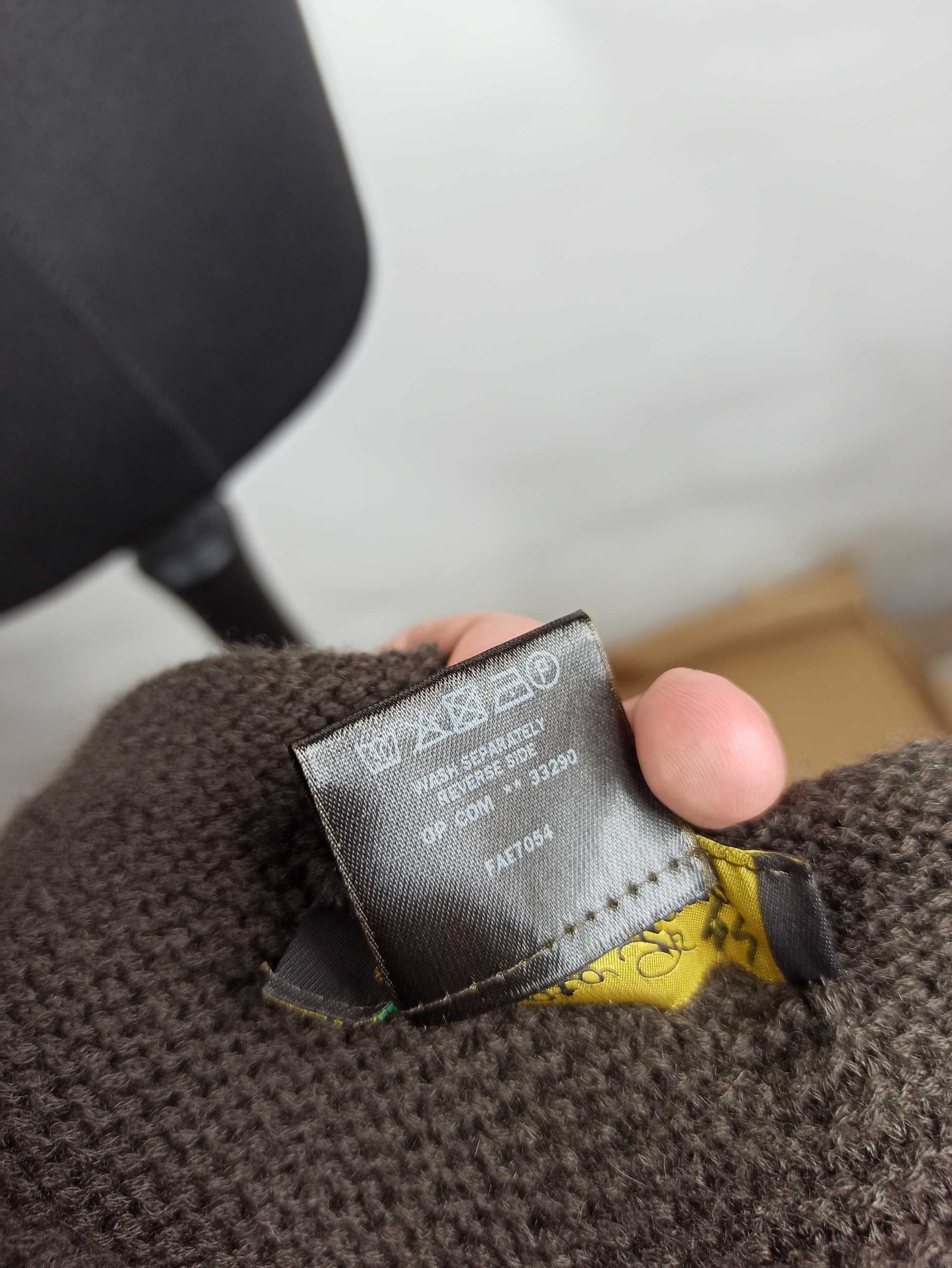 Loro Piana damskie brązowe poncho 100% kaszmir