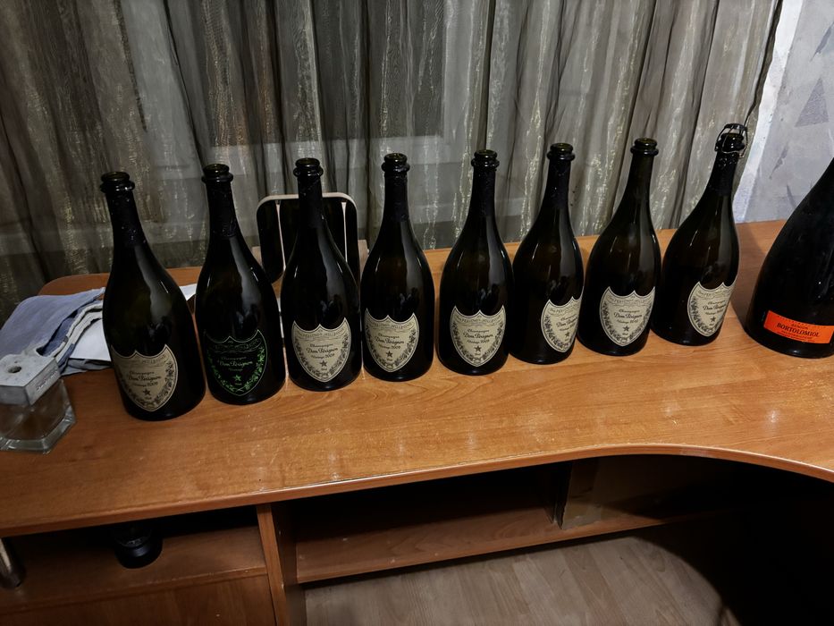 Бутылки Dom Perignon