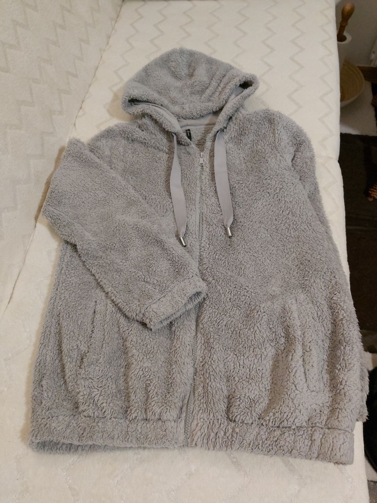 Bluza szara z zamkiem