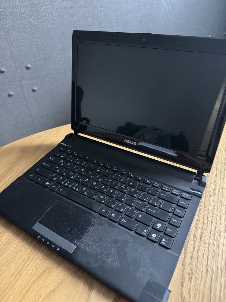 Ноутбук asus u36s