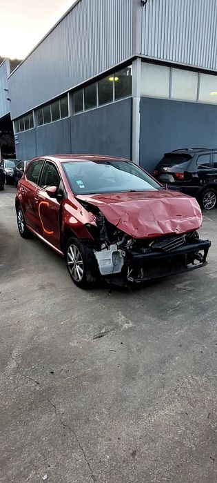 Volkswagen polo 1.0 tsi 2015