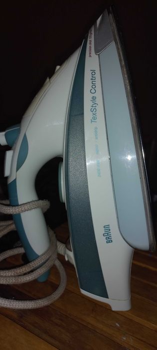 Праска (утюг) Браун