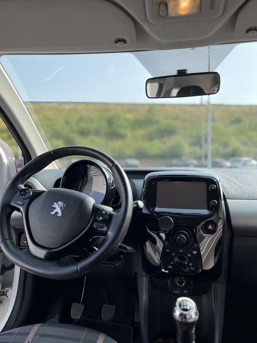 Peugeot 108 1.2 puretech allure