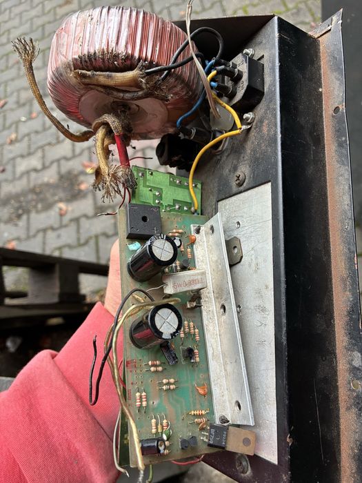 Głośnik skrzynia odsłuch akrywny 12”