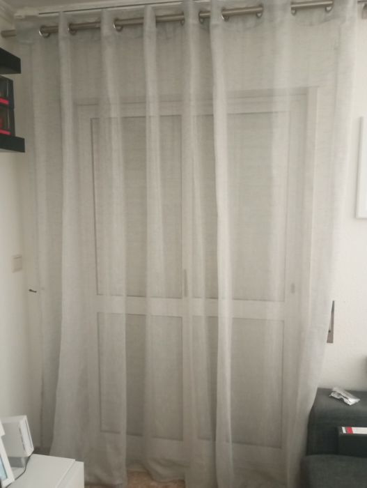 Cortinados com barão