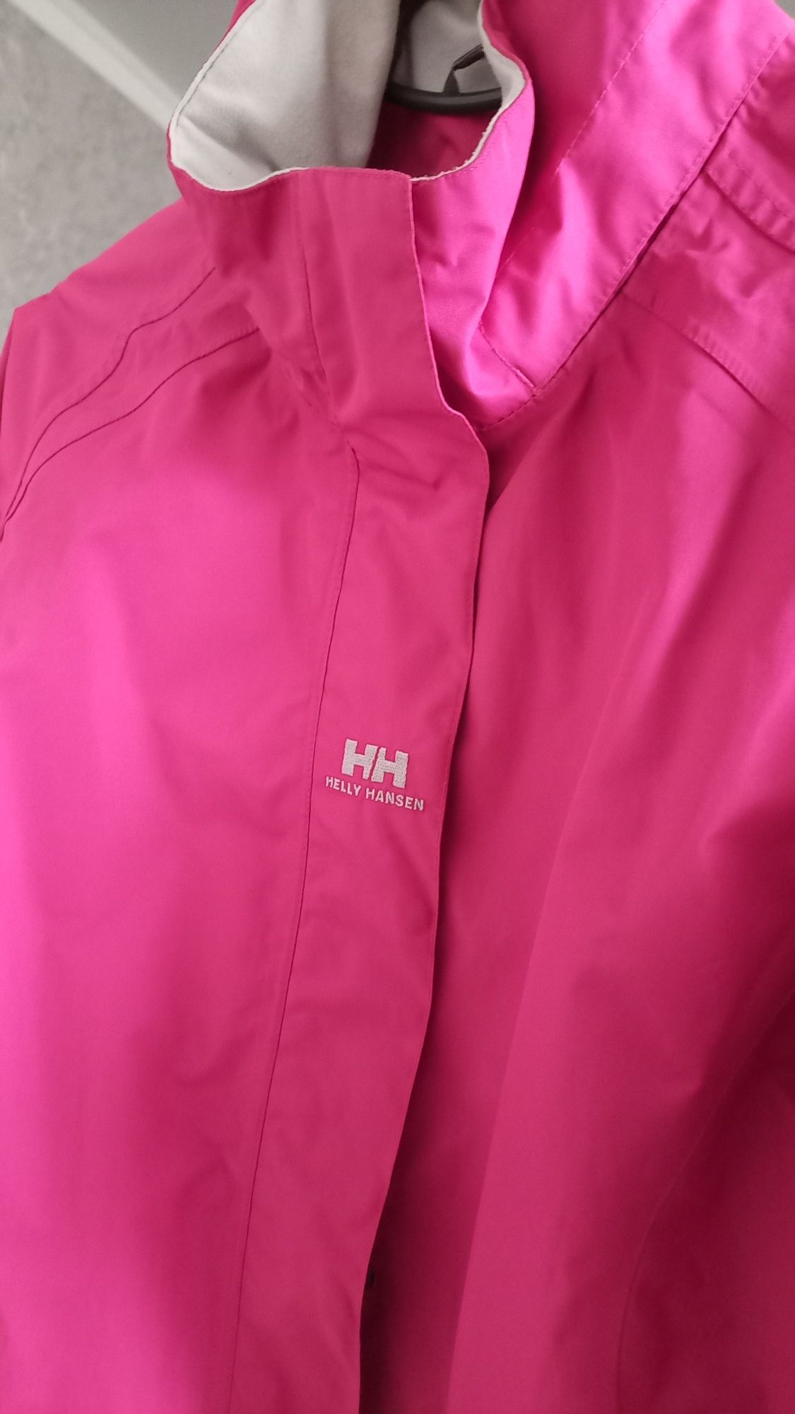 Продам Helly Hansen