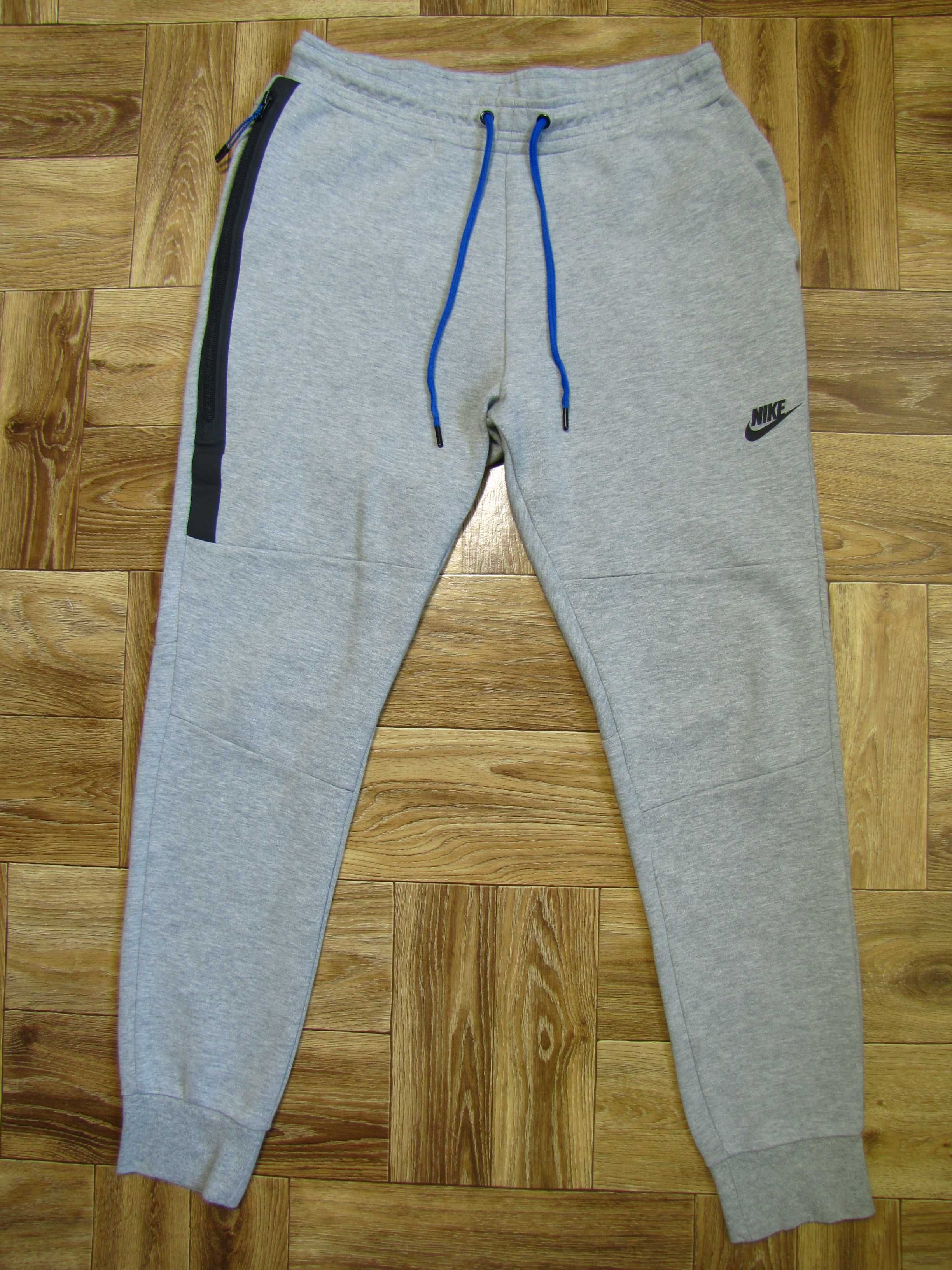 Spodnie Nike Tech Fleece