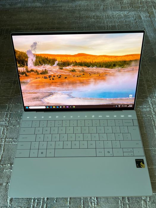 DELL XPS 13 9345 X Elite X1E-80-100 CPU 64GB RAM 2TB SSD 3K Touch