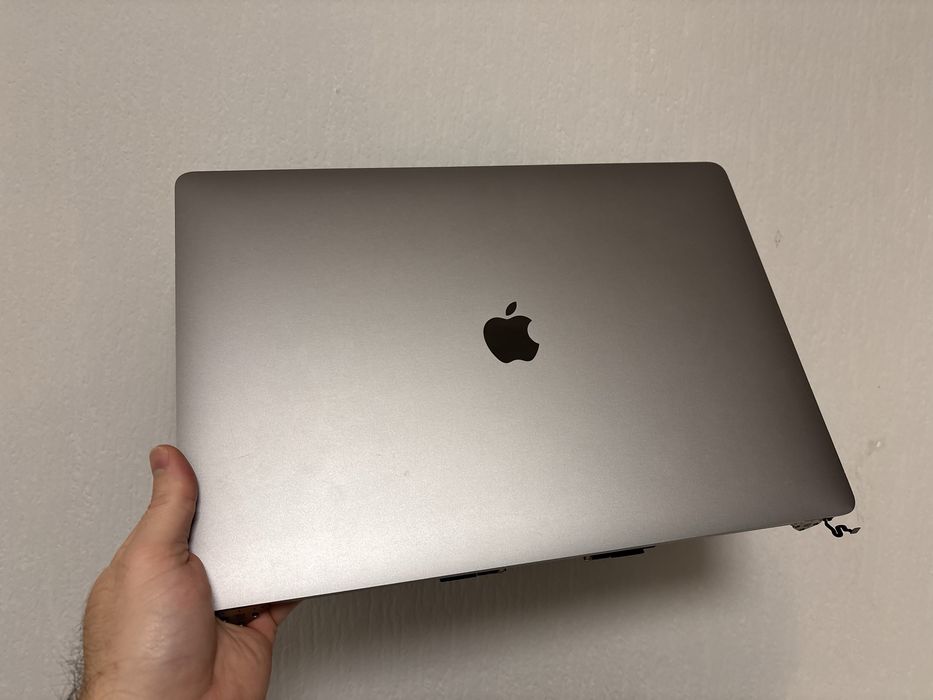 Дисплей MacBook Pro 16'' A2141 матриця