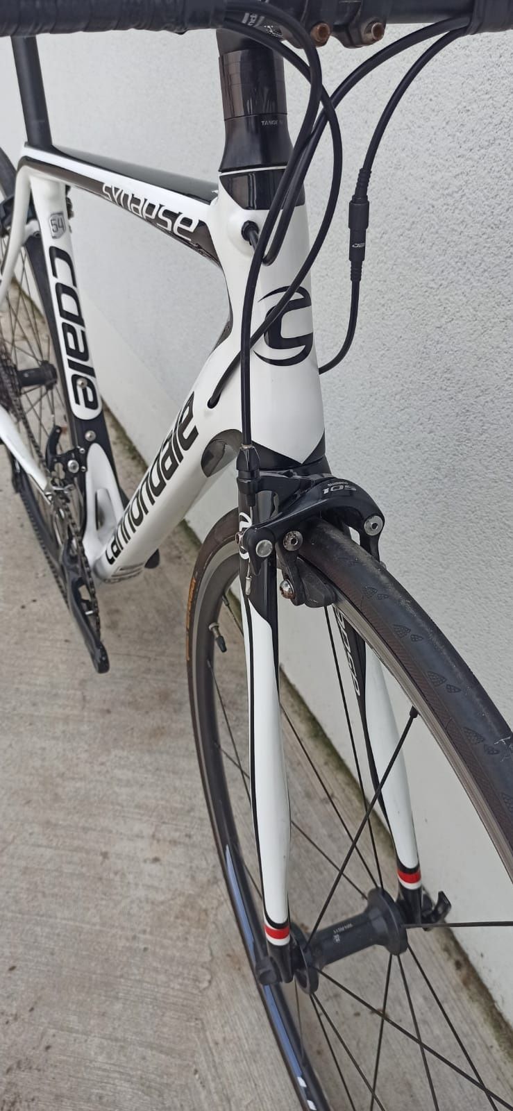 CANNONDALE SYNAPSE (KARBON), Shimano 105, Rozmiar 54