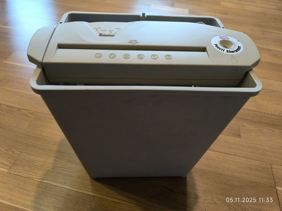 Продаю уничтожитель документов (шредер) Shred-ET C-12P, б.у