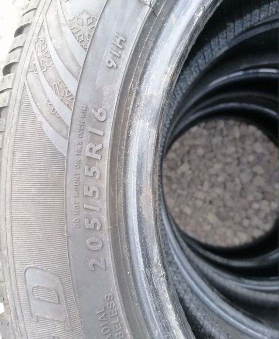 Резина 205/55 R16 Dunlop Германія шини комплект майже нові