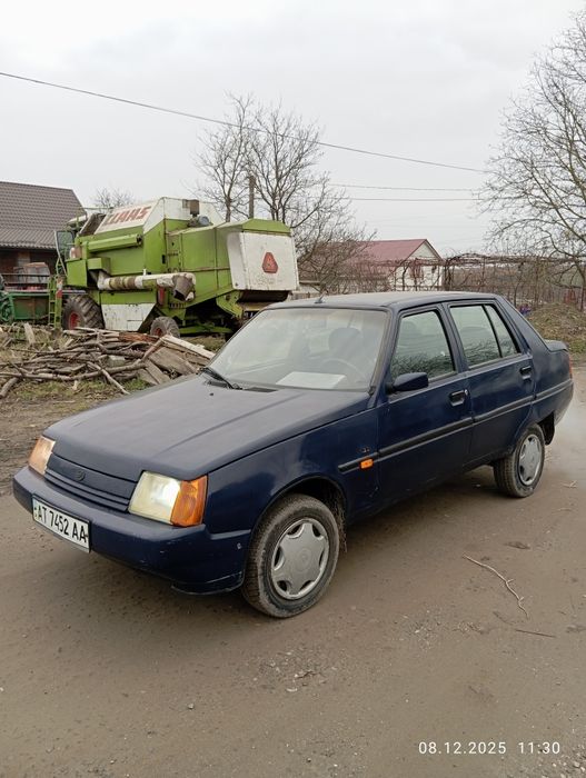 Продаю Славута 2004рік,ТЕРМІНОВО.