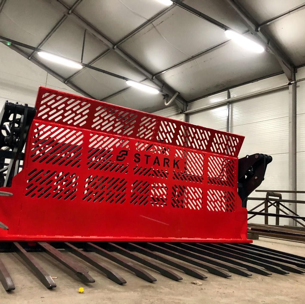 Spych do kukurydzy zielonek hydrauliczny widły JCB manitou CAT