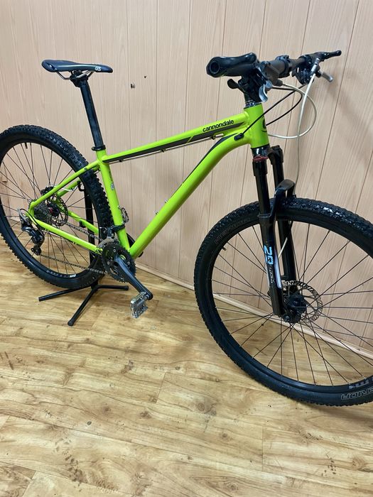 Bicicleta Cannondale trail 8